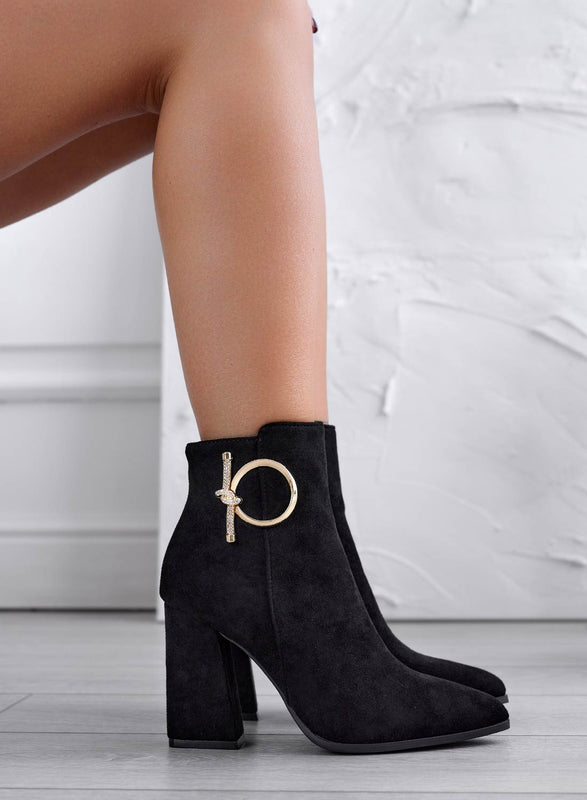 BRAZIL - Black ankle boots with gold brooch