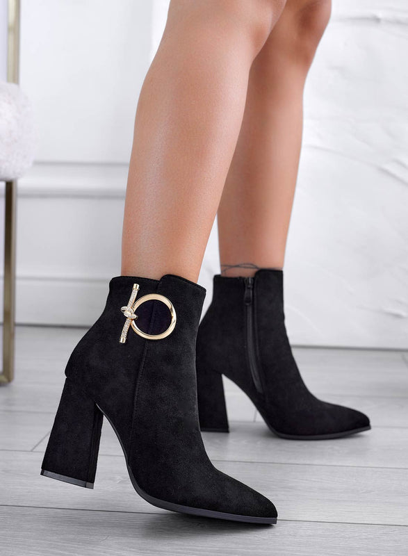 BRAZIL - Black ankle boots with gold brooch