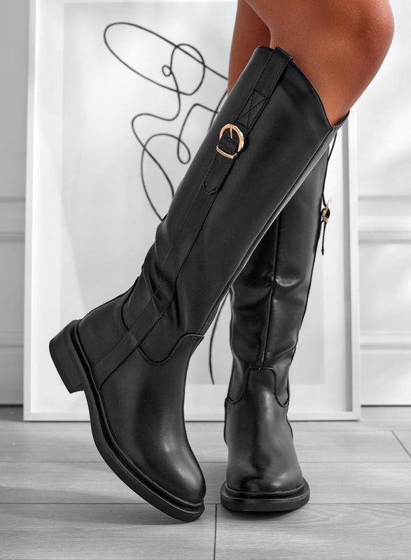 BRIANNA - Black boots with side gold buckle