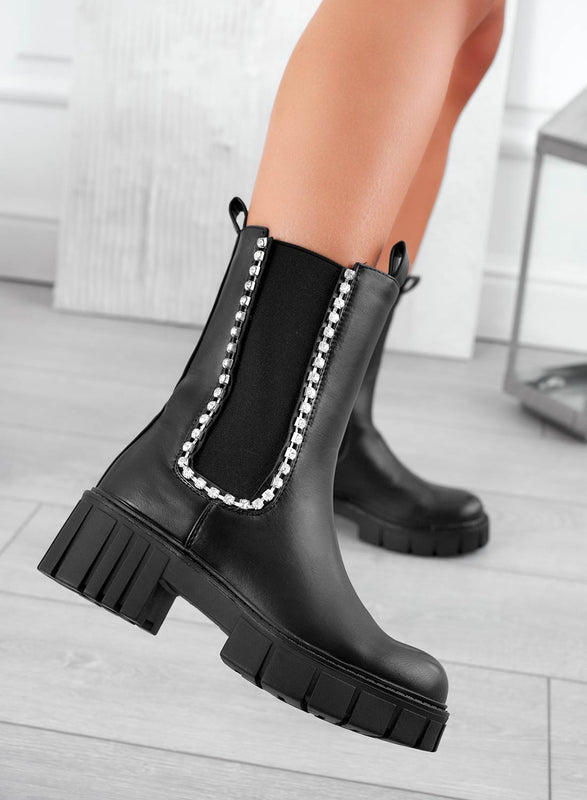 JASPER - Black ankle boots with elastic and jewel band