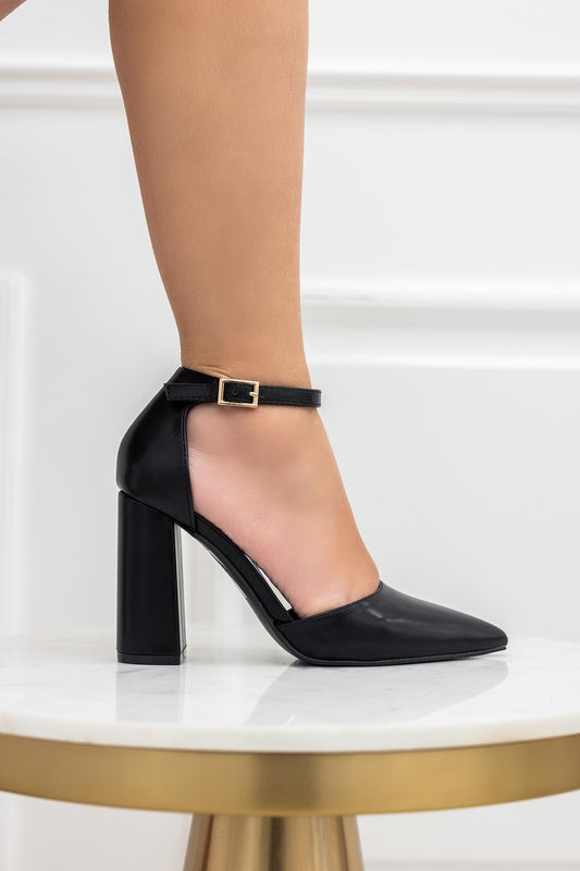 RAQUEL - Black pumps with strap and comfortable heel