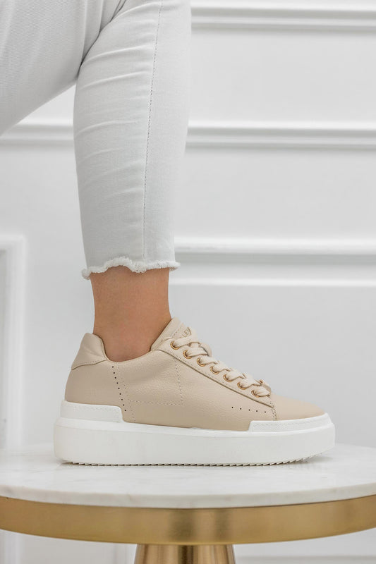 NADIA - Beige faux leather sneakers with gold trim