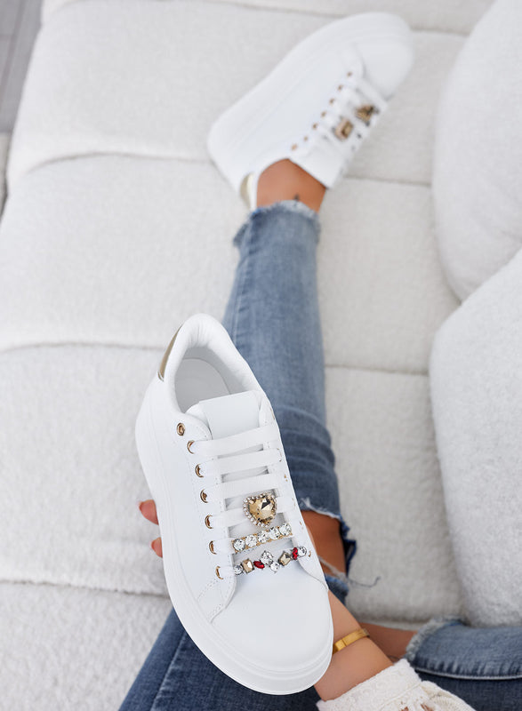 AMIS - White sneakers with gold back and jewel applications