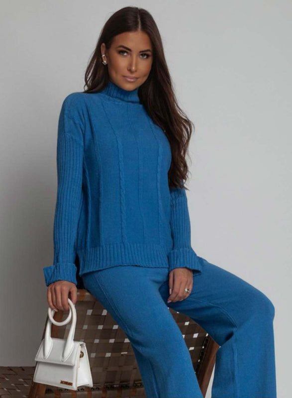 Petroleum blue knit set