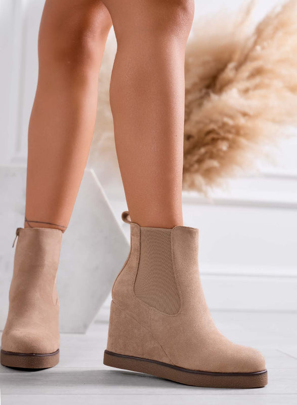 JANIKE - Stivaletti fango alla caviglia scamosciati con elastico e zeppa