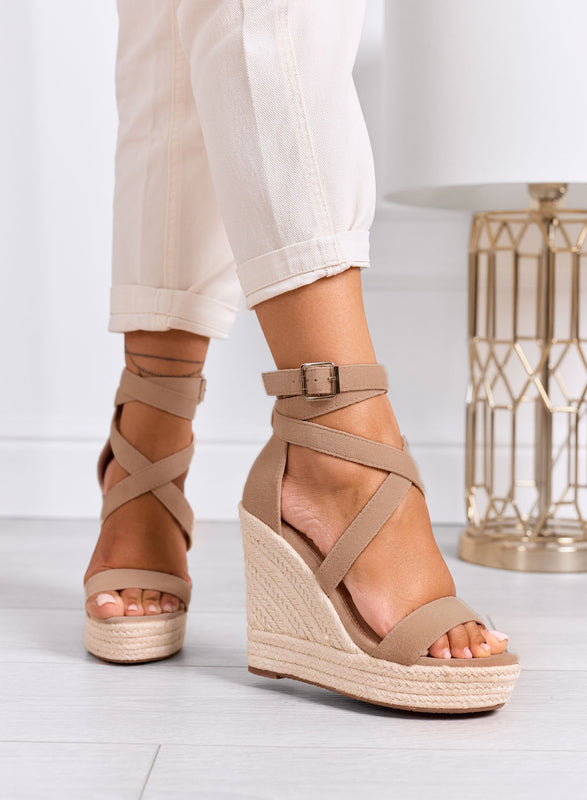 CARACAS - Espadrilles sandales couleur boue avec talon compensé haut et brides croisées