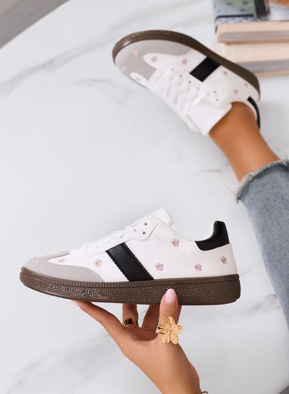 WESTON - White sneakers with embroidered daisies and brown sole
