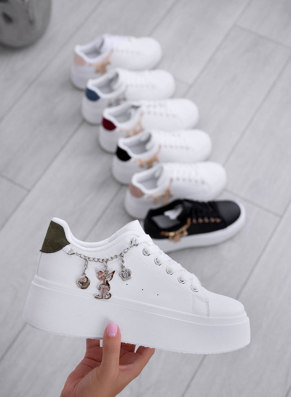 MARBELLA - White sneakers with green back and gold charms