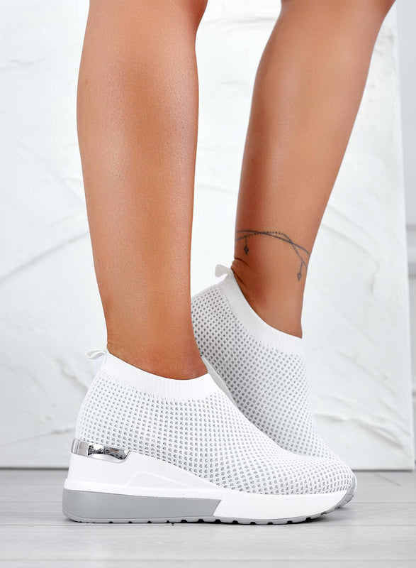 GINA - White sneakers in elastic fabric