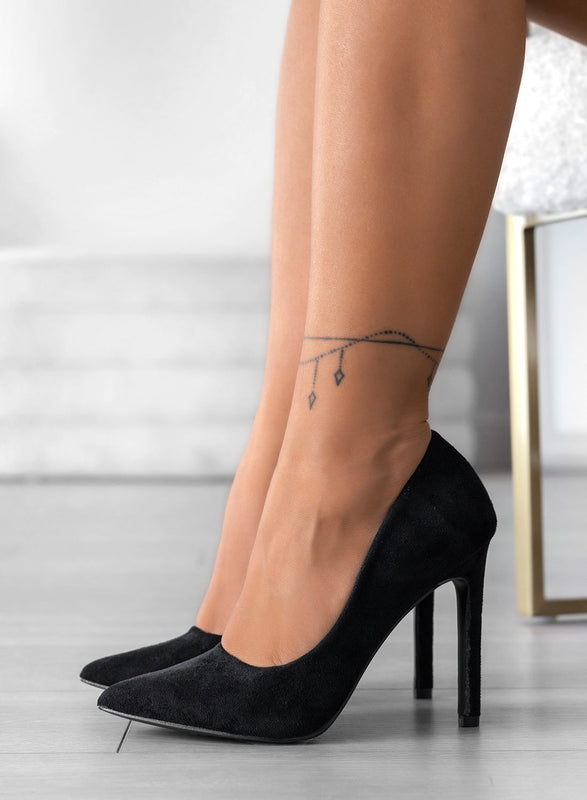 BERTA - Alexoo black suede pumps with stiletto heel