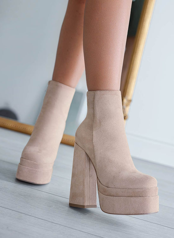 AVRIL - Alexoo beige ankle boots with high heels