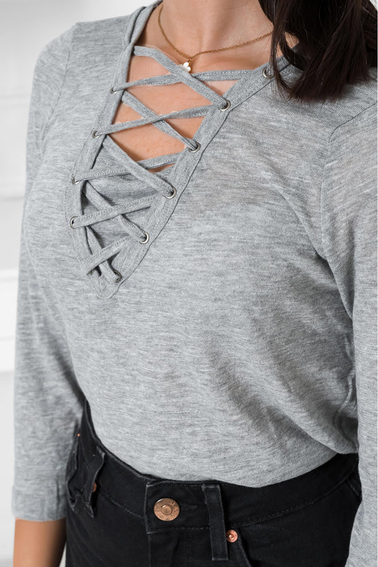 Grey lace-up jumper with 3/4 sleeves