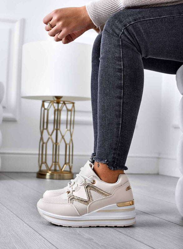 Beige wedge sneakers with gold inserts