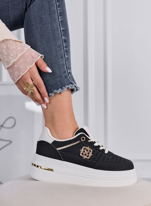 CLARA - Baskets noires à plateforme avec inserts tressés et détails dorés