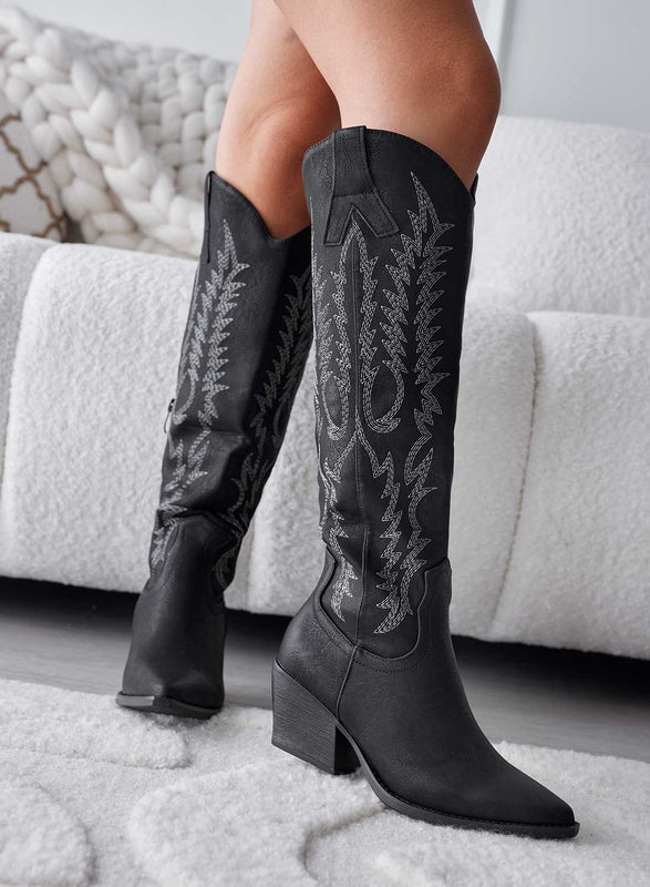 PIERRE - Black embroidered high camperos boots