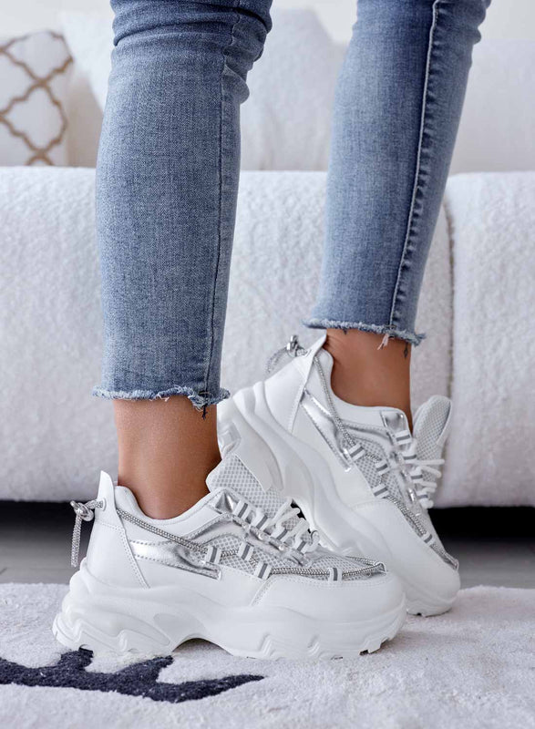 MIRIANA - White sneakers with high sole and rhinestones