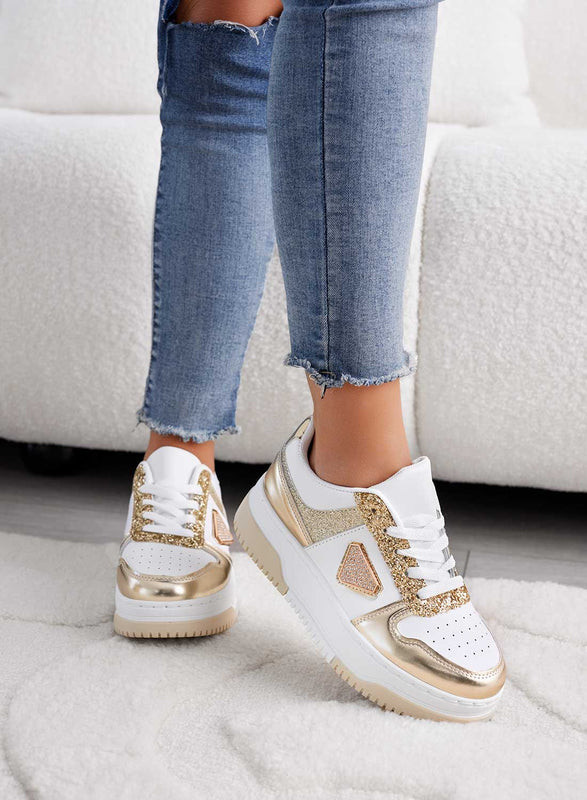 CLOE - White sneakers with gold glitter inserts