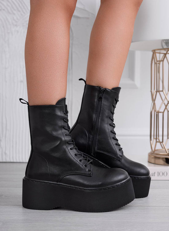 SHERLIN - Bottines noires style militaire avec semelle compensée