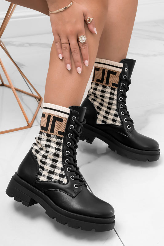 FAUSTA - Black ankle boots with patterned details