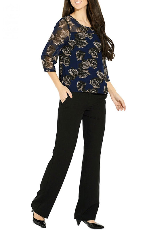 VMMAGI - Blue floral blouse with 3/4 length sleeves