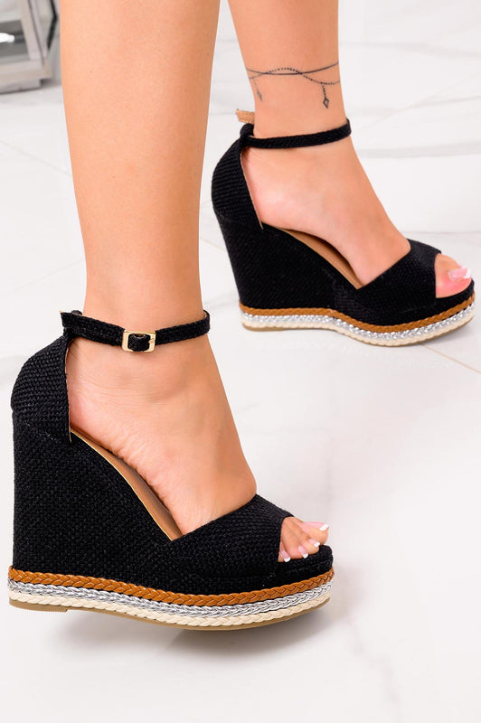BIELLA - Black wedge sandals with strap