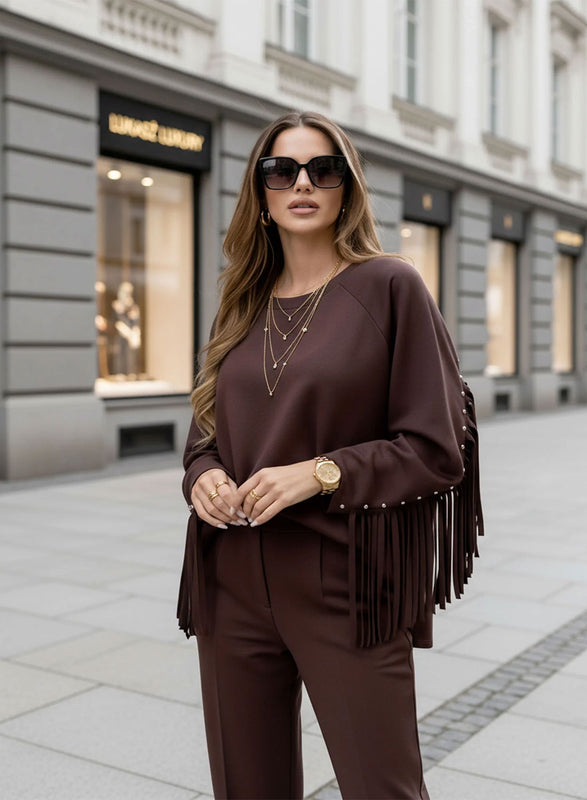 Maxi pull marron avec clous et franges