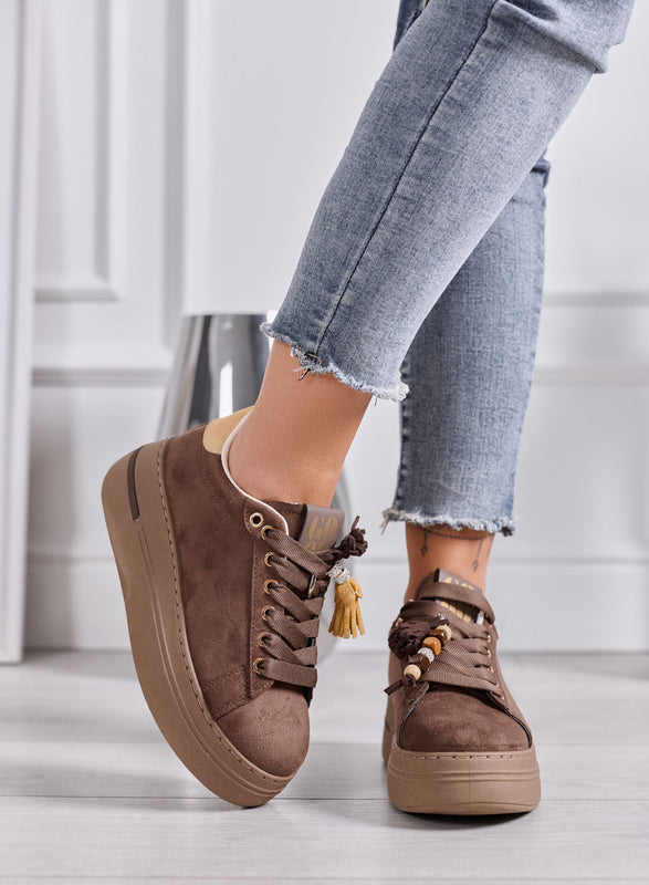 DOROTHY - Sneakers Donna marroni Scamosciate Platform con Nappine