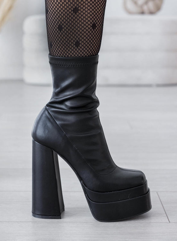 JILLY - Black Alexoo high heel ankle boots