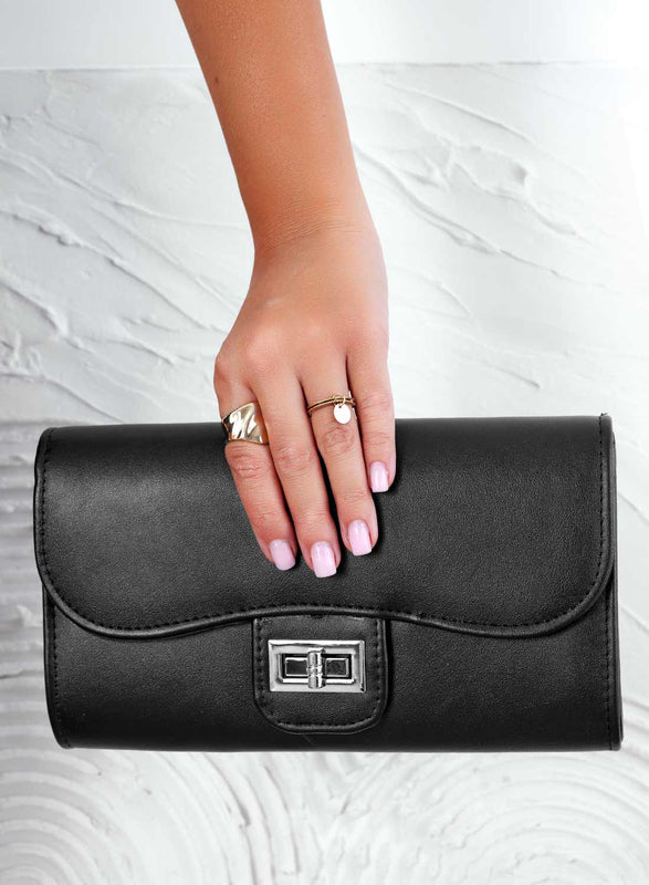 Black clutch bag B228