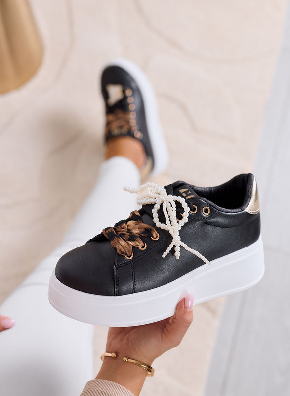LAURA - Sneakers nere platform con lacci animalier e dettagli gioiello
