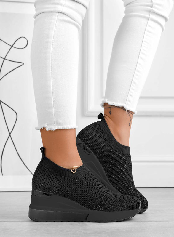 GINA - Black sneakers in elastic fabric