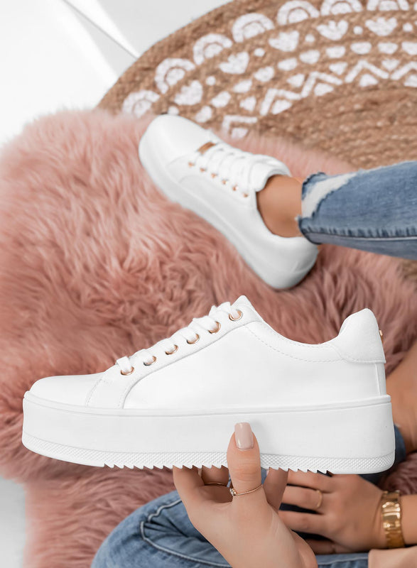 CARRY - White sneakers with gold trim