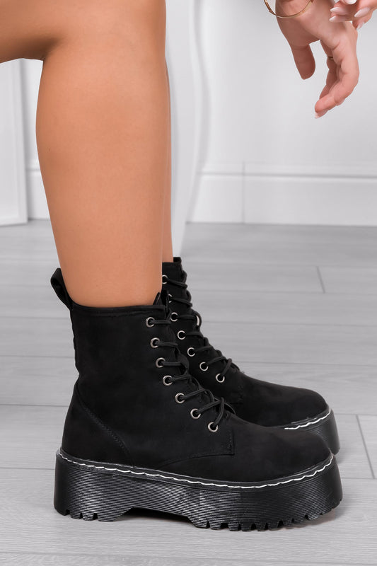 LARISSA - Alexoo black suede ankle boots with chunky sole