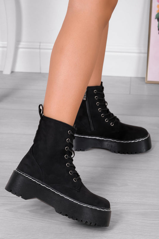 LARISSA - Alexoo black suede ankle boots with chunky sole