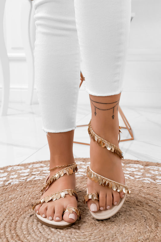 REGAN - Nude flat thong sandals with golden charms