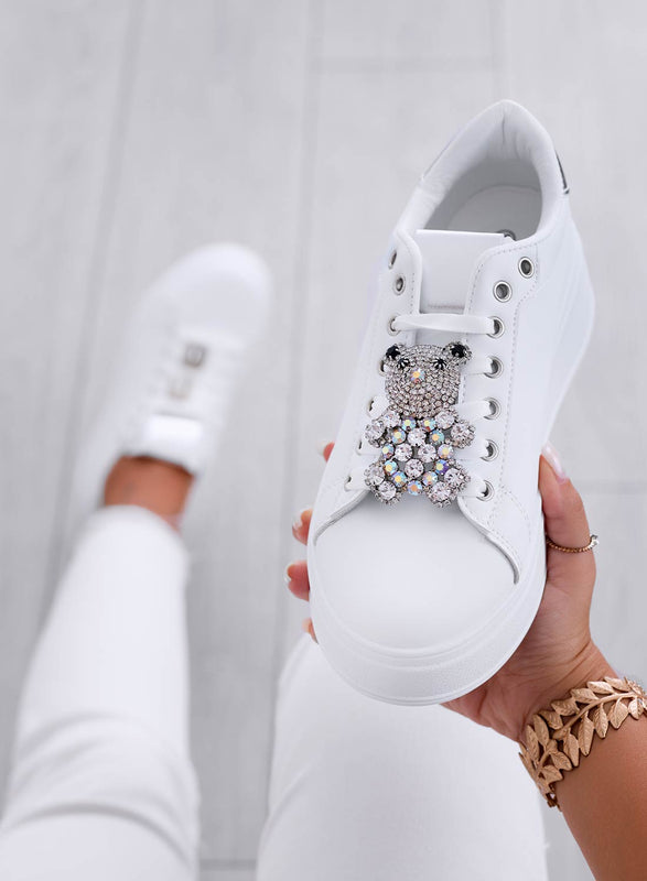 TANIA - White sneakers with silver jewel teddy