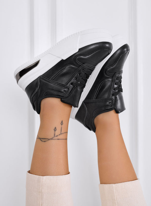 ROBBIE - Black platform sneakers with contrasting white sole