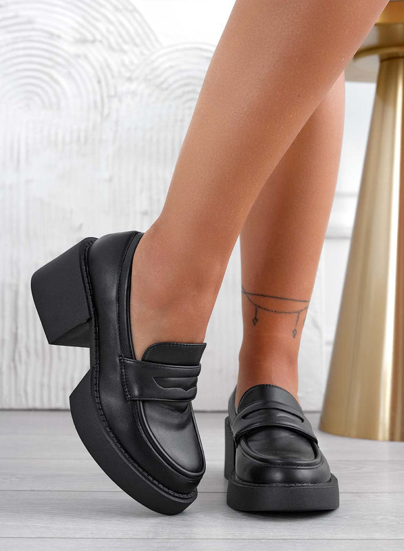 LINDY - Mocassins richelieu noirs à talon carré