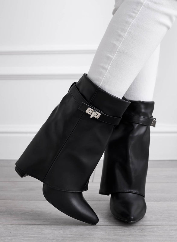 BROKEN - Bottines noires avec revers