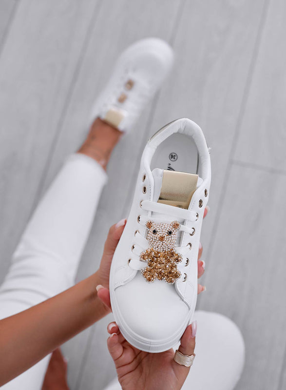 TANIA - White sneakers with gold jewel teddy