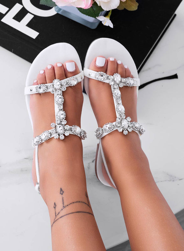 OLEA - White flat jewel sandals