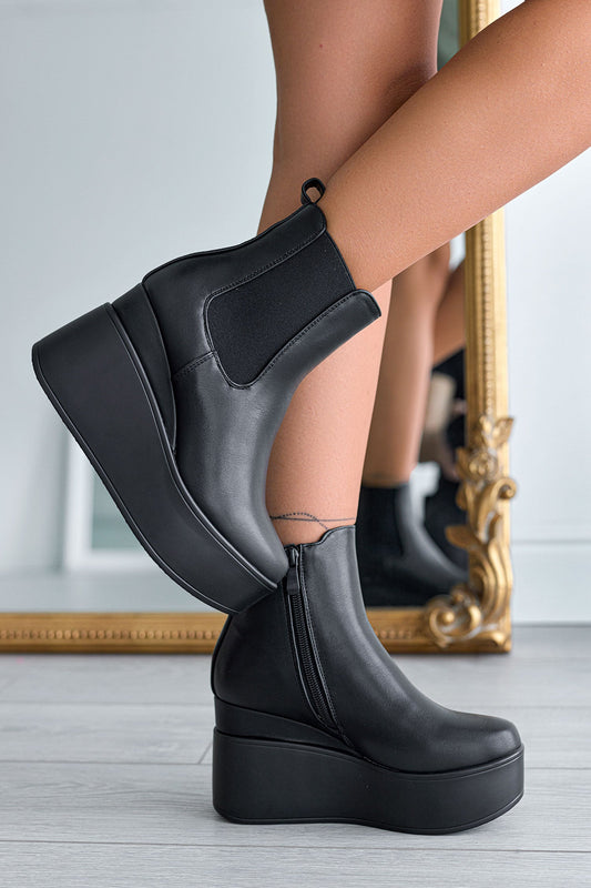 SPAIN - Alexoo black ankle boots with wedge and side elastic