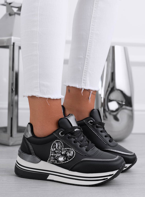 VENUS - Black sneakers with jewel heart