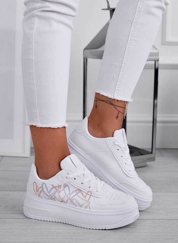 TAYLOR - White sneakers with heart print