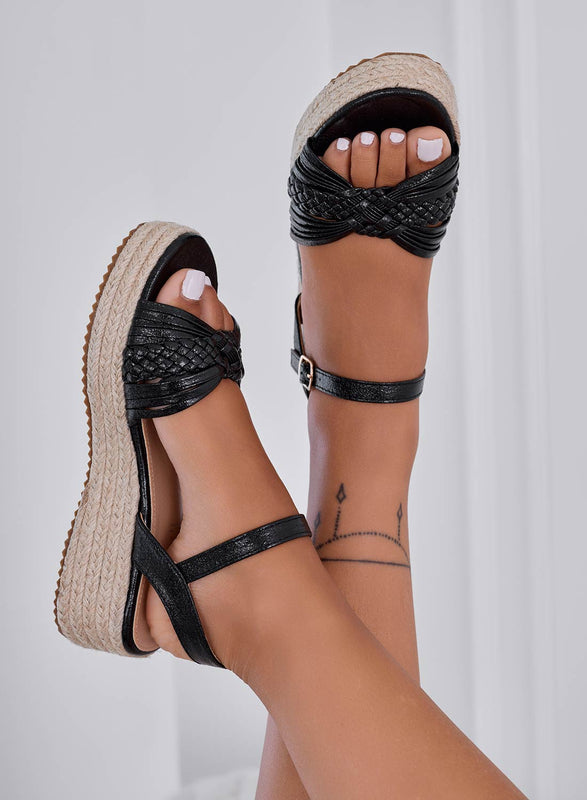 SIDNEY - Metallic black raffia wedge sandals