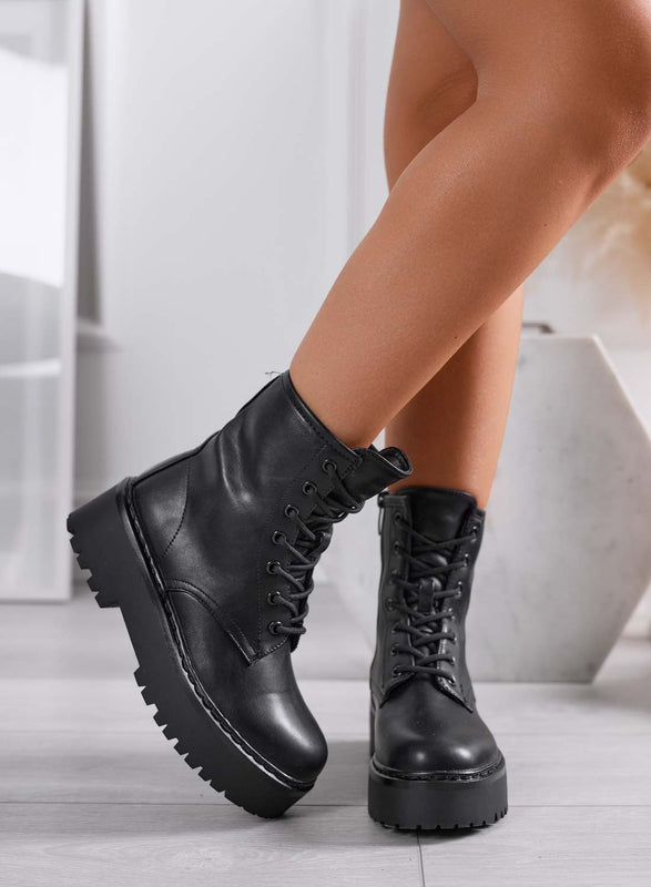 TESSA - Black combat ankle boots Alexoo