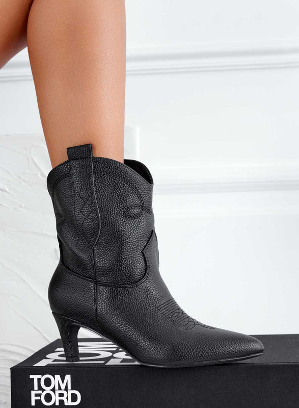 MERFY - Black camper boots with stiletto heel