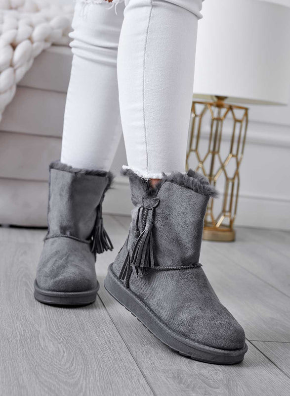 GIADA - Gray padded ankle boots with tassels