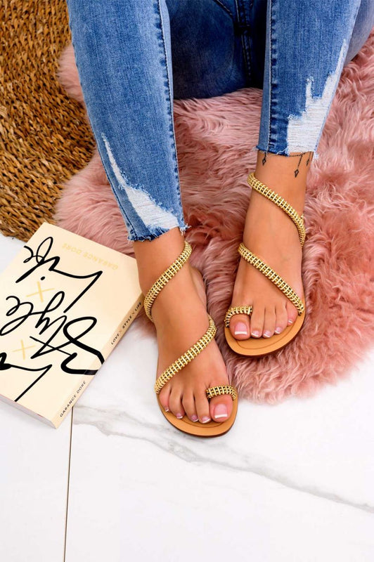 NADINE - Camel thong sandals with golden details