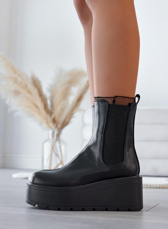 OSCAR - Black Alexoo ankle boots with wedge and side elastic